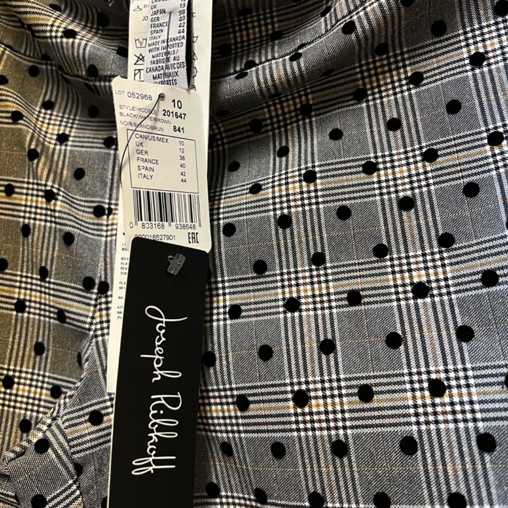 Pants - Picture 2 of 4